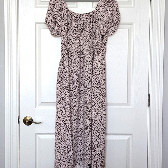 NWT Bubble Sleeve Smocked Midi Dress Who What Wear Large - Picture 3 of 7